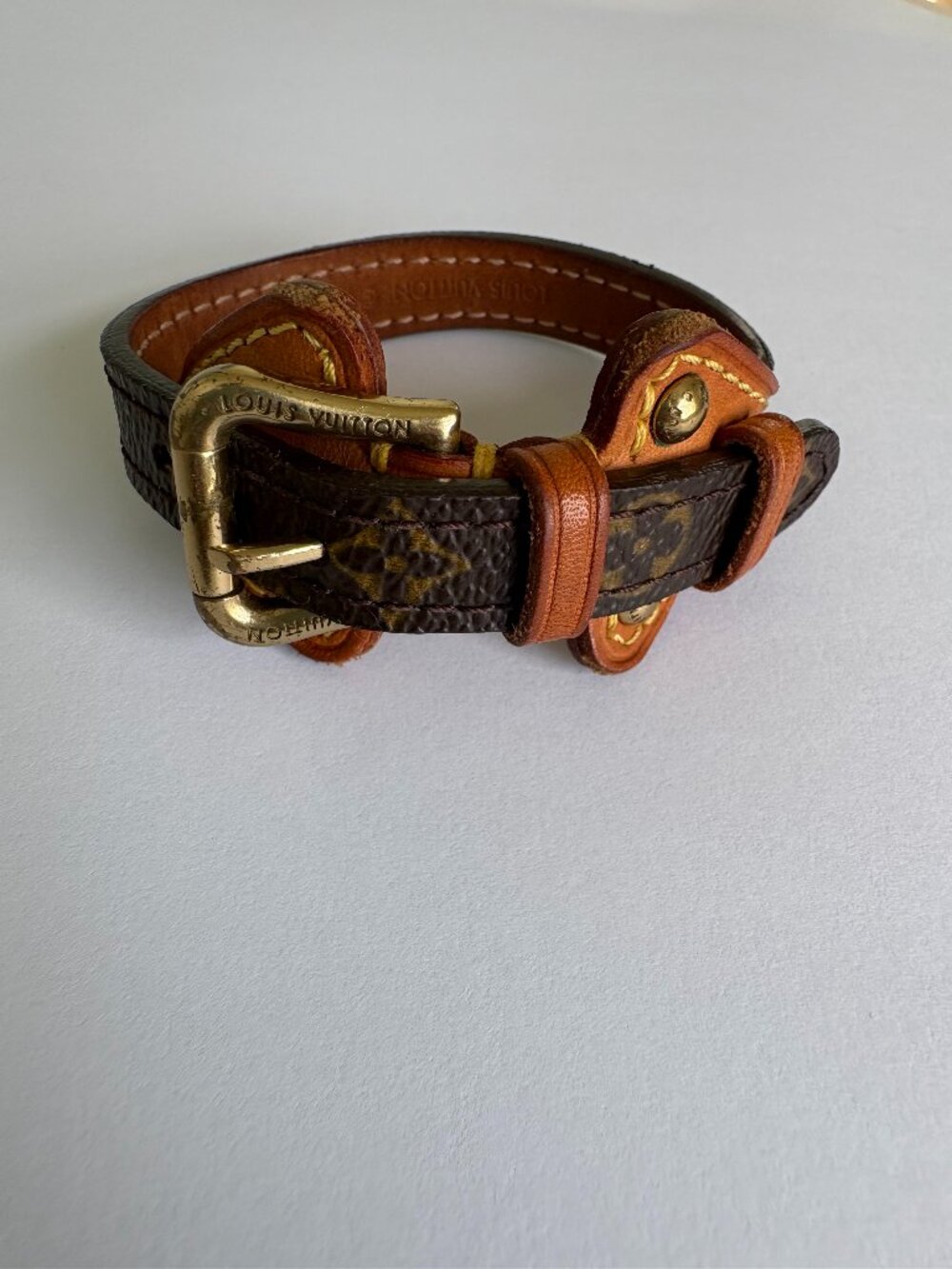 Louis Vuitton Monogram Buckle Bracelet O/S